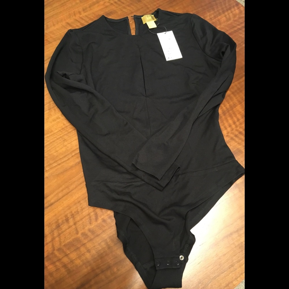 H&M Bodysuit 🌺Super Cute🌺 & Subtly Sexy (Size 4)